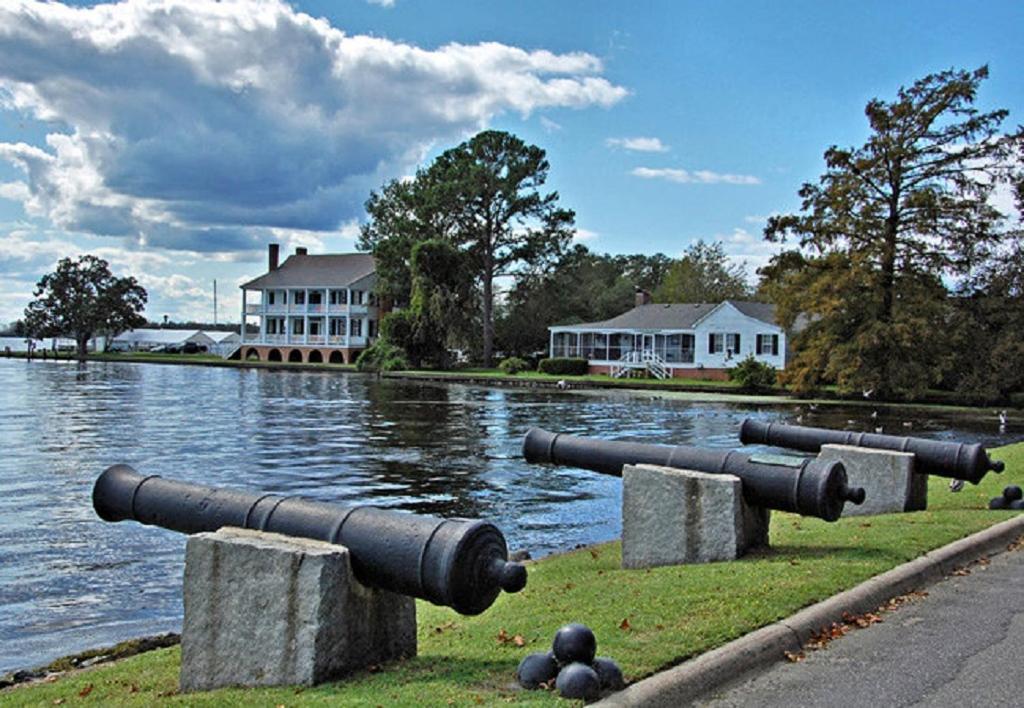 The Edenton Collection-The Granville Queen Inn المظهر الخارجي الصورة