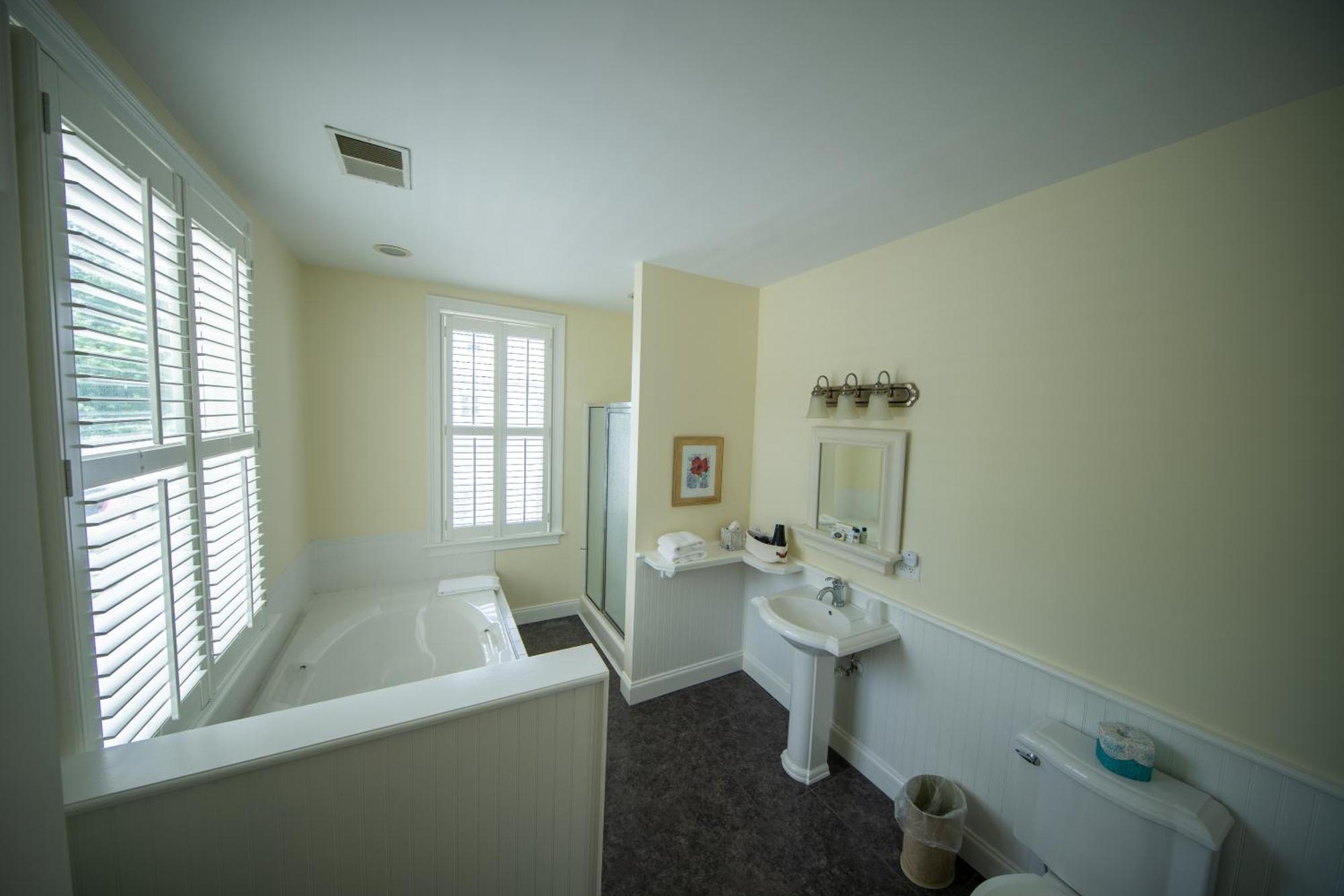 The Edenton Collection-The Granville Queen Inn الغرفة الصورة