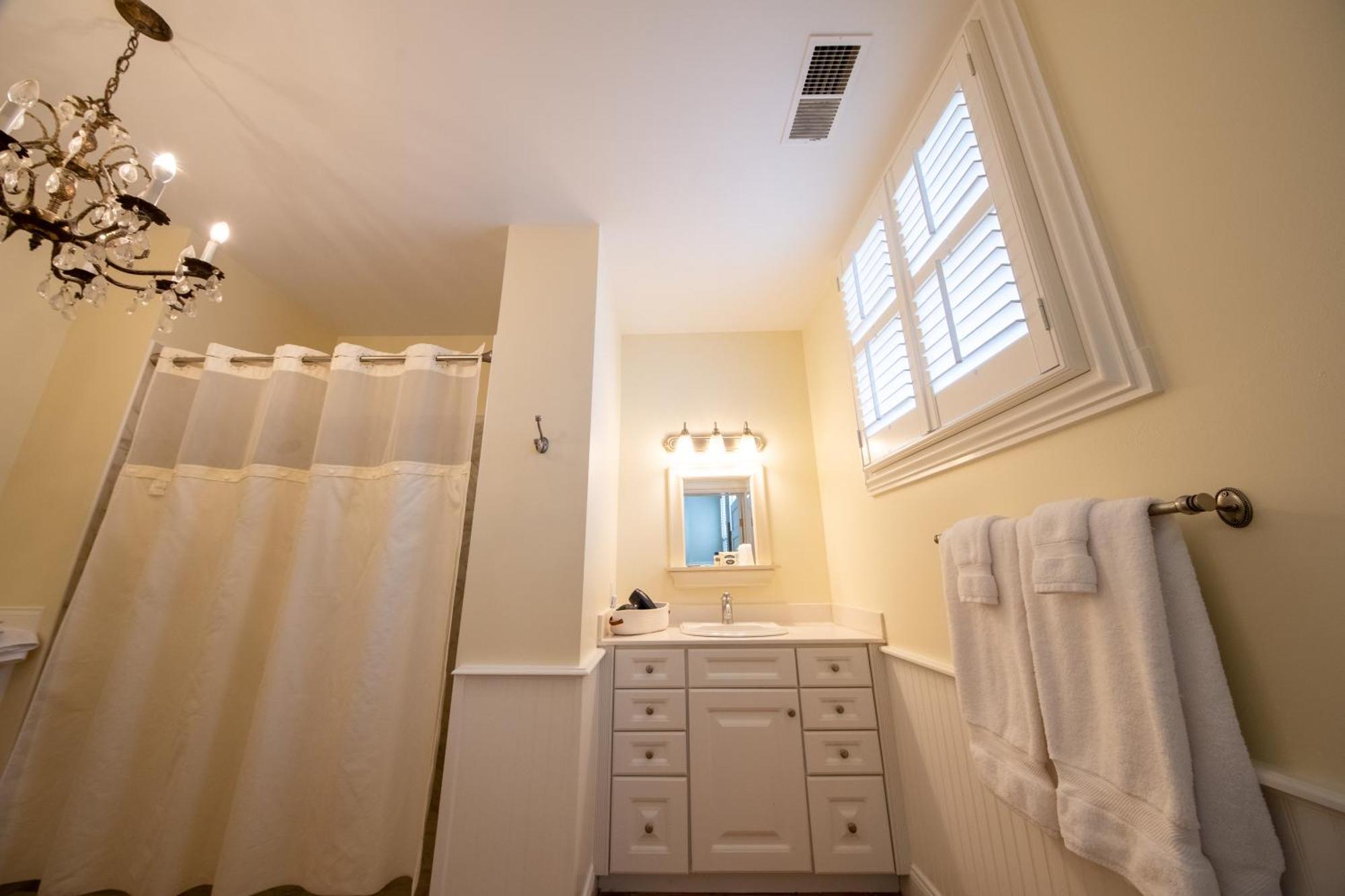 The Edenton Collection-The Granville Queen Inn الغرفة الصورة
